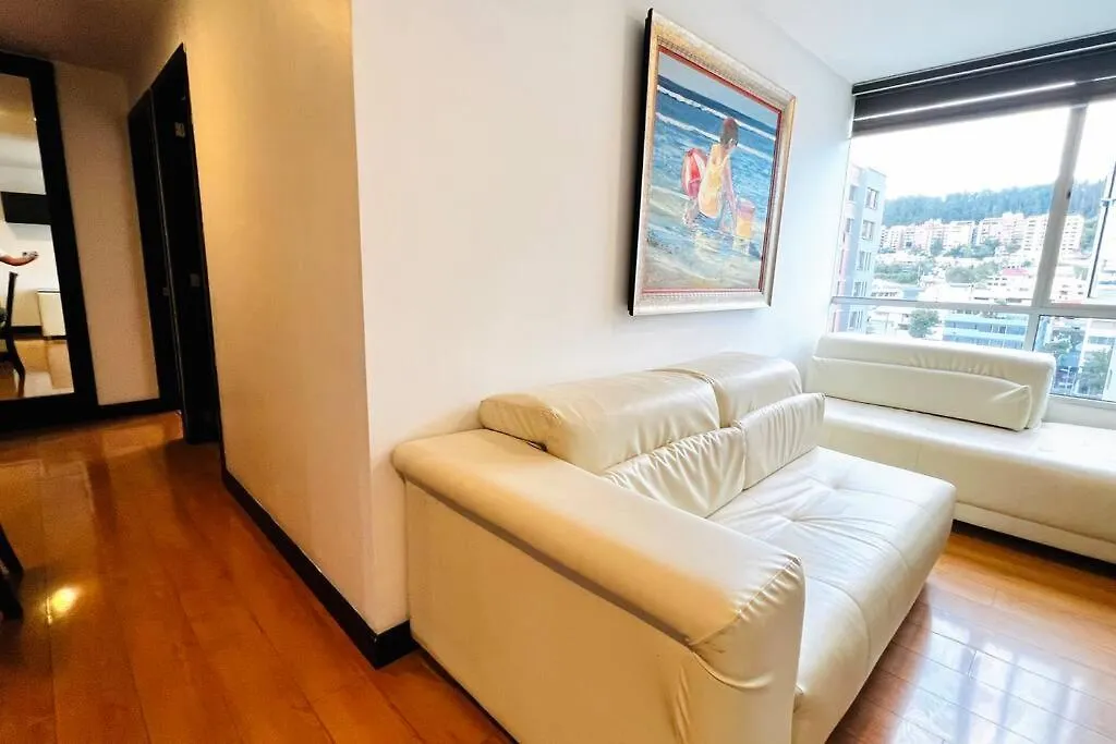 Departamento 3 Dormitorios 2 Banos, 2 Tv, Piso Alto, Republica De El Salvador Quito