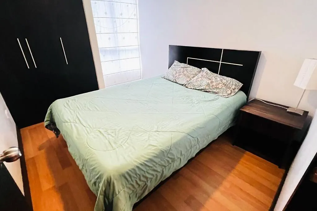 Departamento 3 Dormitorios 2 Banos, 2 Tv, Piso Alto, Republica De El Salvador Quito Ekvador